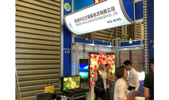 fb体育手机网页版LED电子显示屏惊艳亮相2018上海LED展