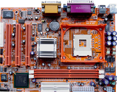 单芯片可适配车身、底盘、动力等跨域控制需求