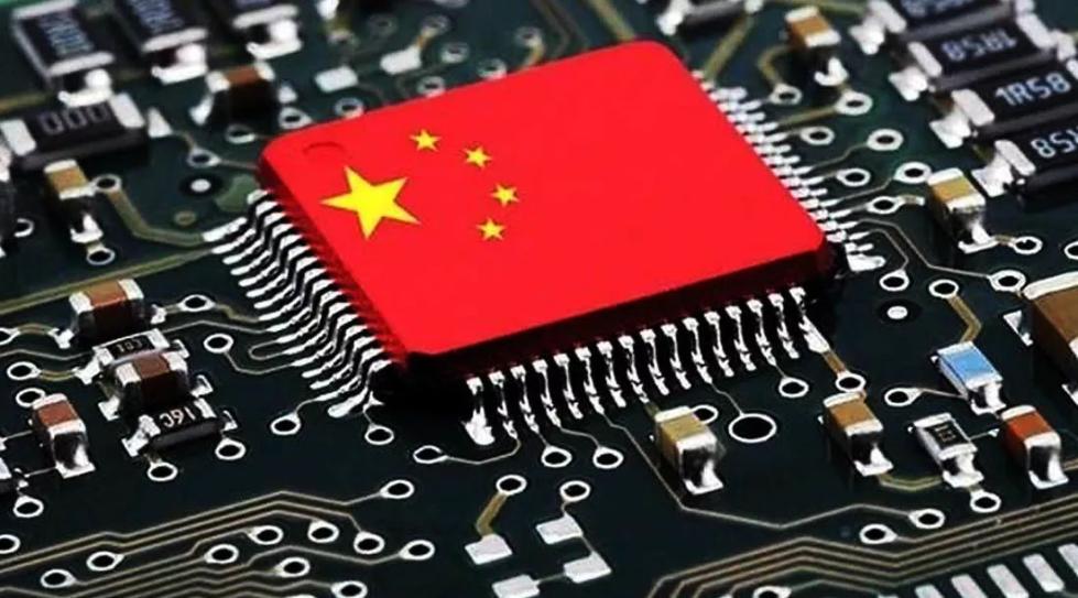 DRAM、NAND Flash价格自2025年以来持续回升；另一方面