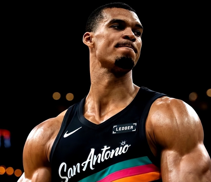 NBA常规赛MVP争夺白热化，SGA领跑约基奇文班亚马